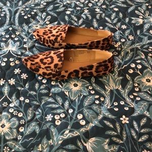 WMNS leopard print flats